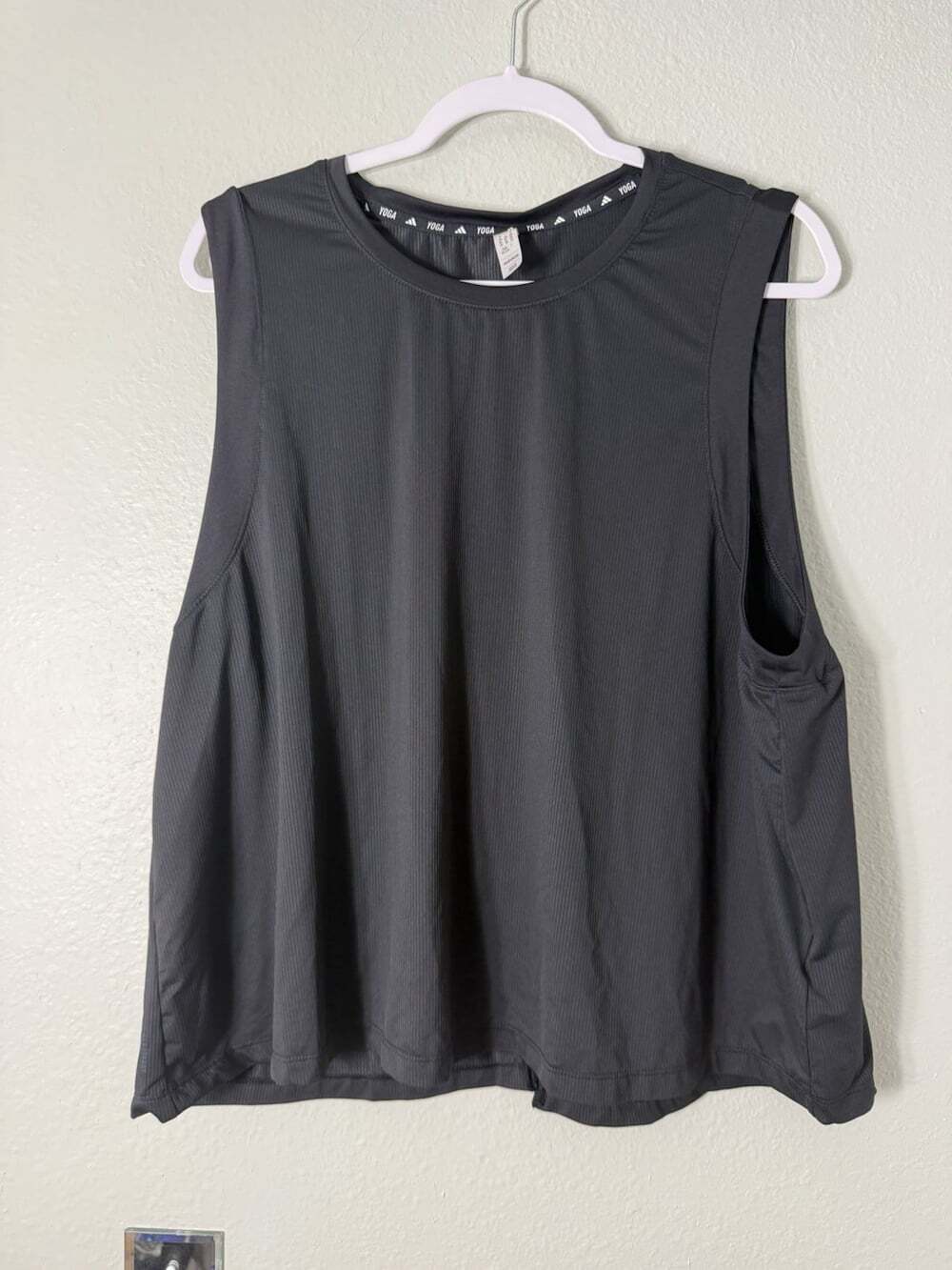 Adidas Yoga Women’s Open Back Tank - Black Size 2XL